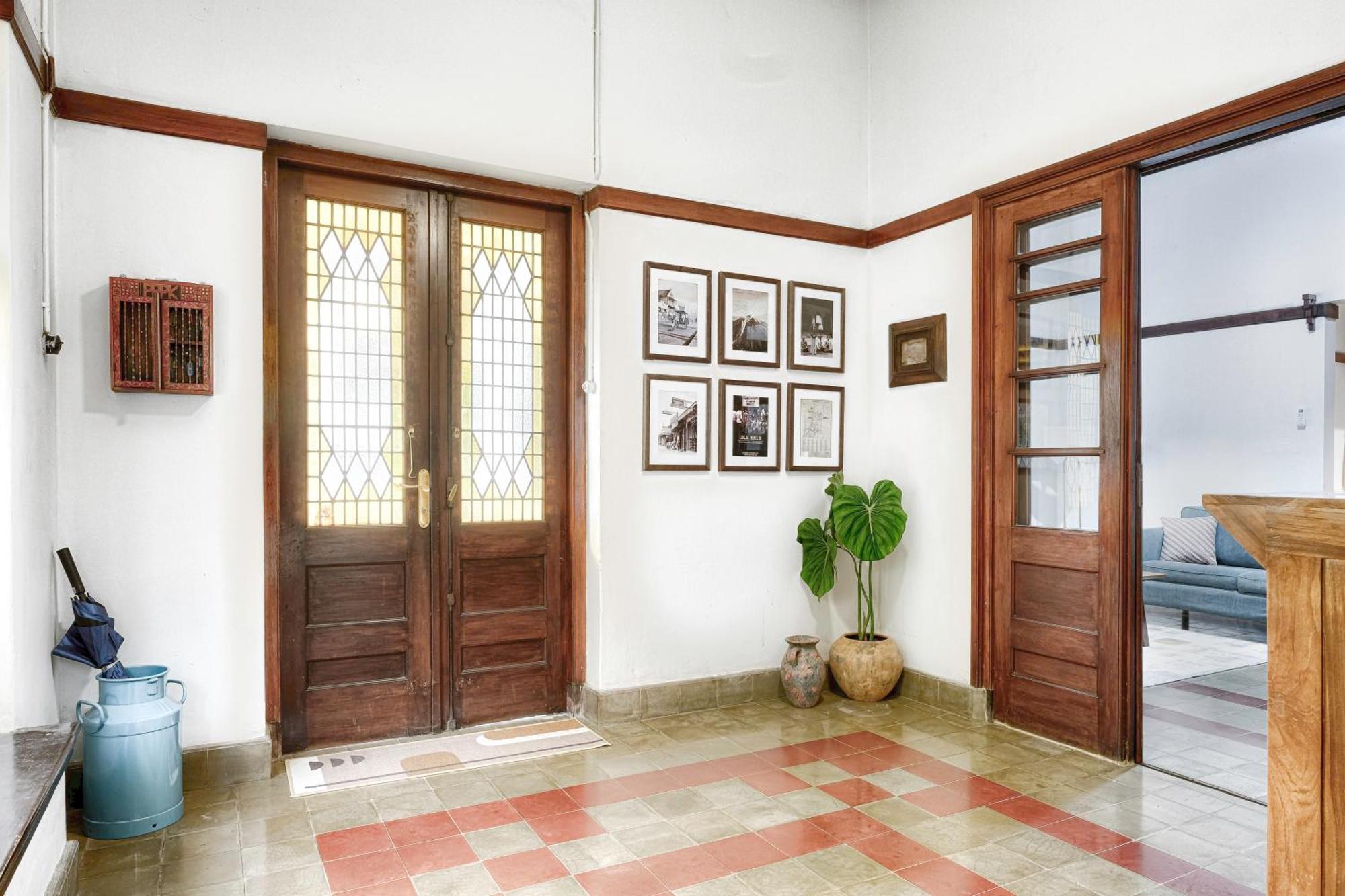 Entire Heritage Family Friendly In The Center Of Yogya With Swimming Pool - Up To 9 People * Yogyakarta